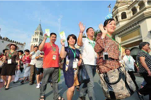 国人出国旅游 全球沦陷